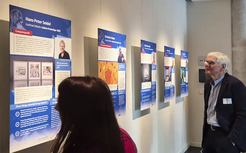 ausstellungstafeln aluverbund dibond direktdruck ausstellung plattendruck