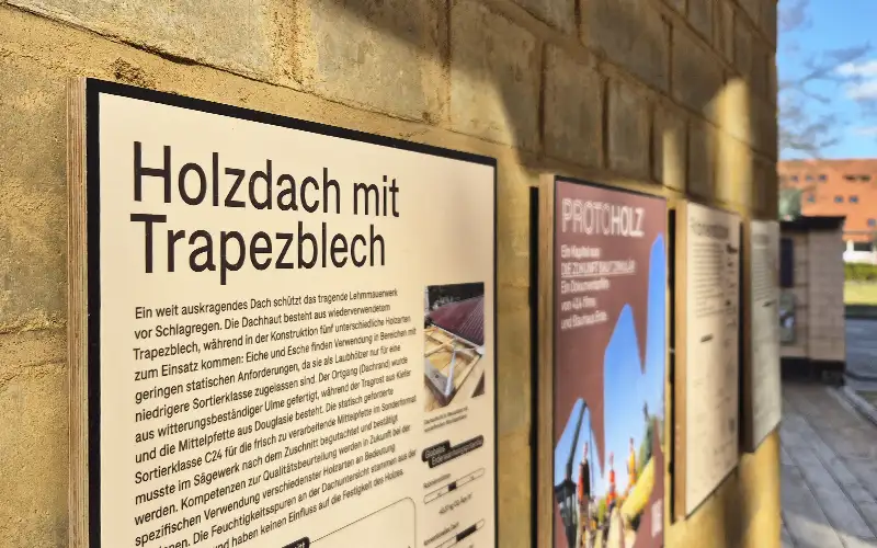 ausstellungstafeln foliendruck kaschierung holz green siebdruckplatten wetterfest plattendruck