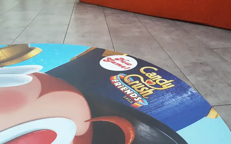 XXX bodenfolie kontur freiform folierung foliendruck