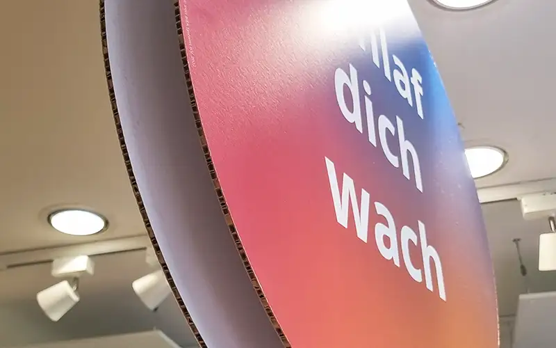 deckenschild wabenpappenplatte wellpappe plattendruck retail