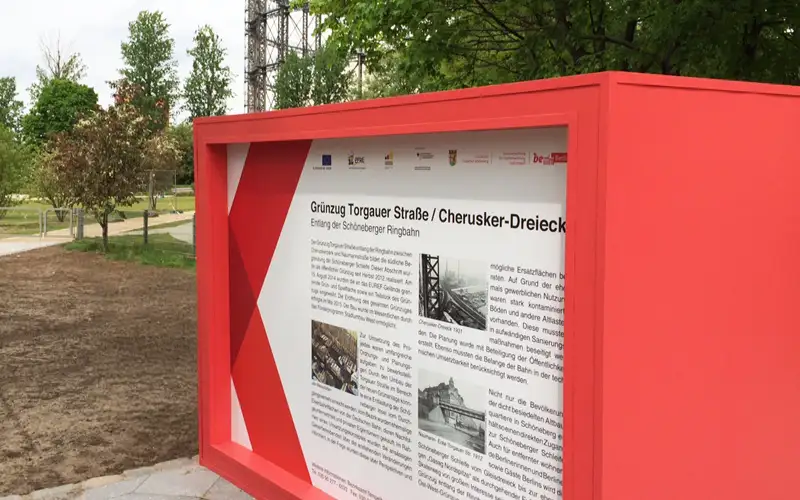 folierung kaschierte platten aussen ausstellung referenz