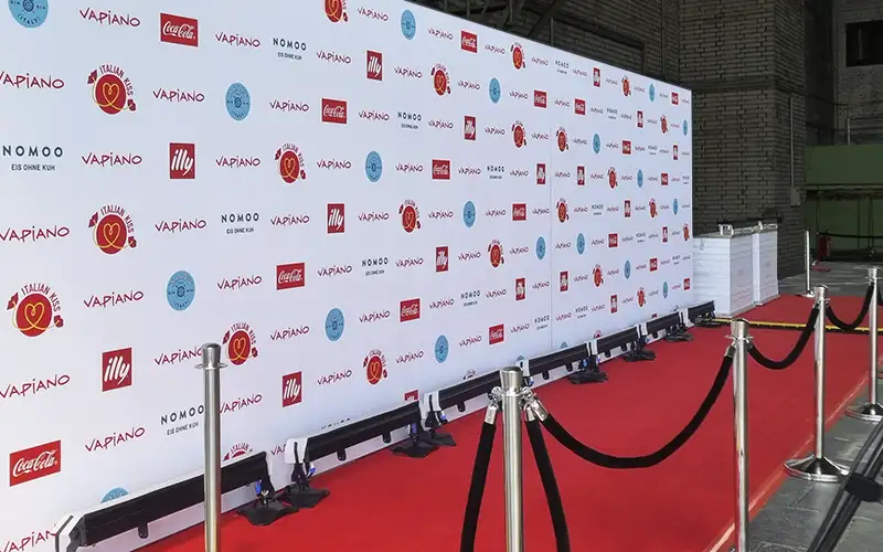 fotowand pressewand logowand textildruck framlessrahmen bannerdruck b1 zertifiziert