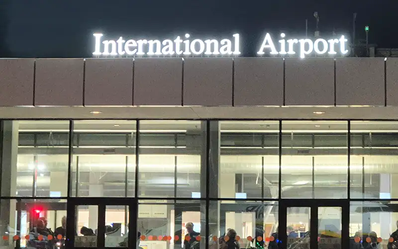 gebaede buchstaben leuchtend profilbuchstaben gebaede buchstaben leuchtend profilbuchstaben