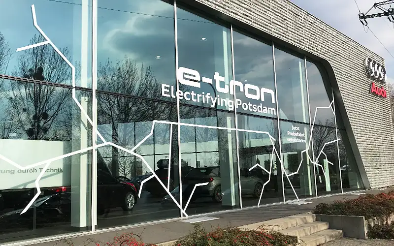 glas fassaden beschriftung folierung