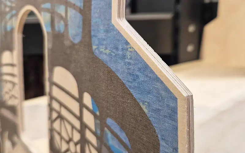 holzplatte konturschnitt holzdruck plattendruck