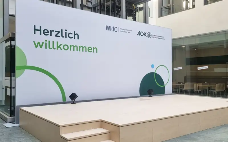 konferenzwand textilspannrahmen textildruck bannerdruck konferenzwand textilspannrahmen textildruck bannerdruck