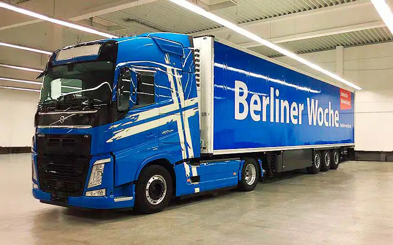 lkw fuhrpark beschriftung folienrung referenz