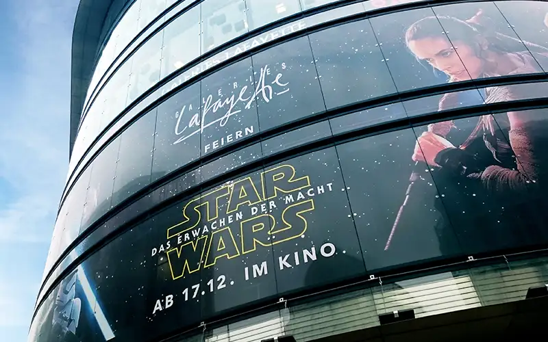 selbstklebende folie glaenzend folierung foliendruck selbstklebende folie glaenzend folierung foliendruck