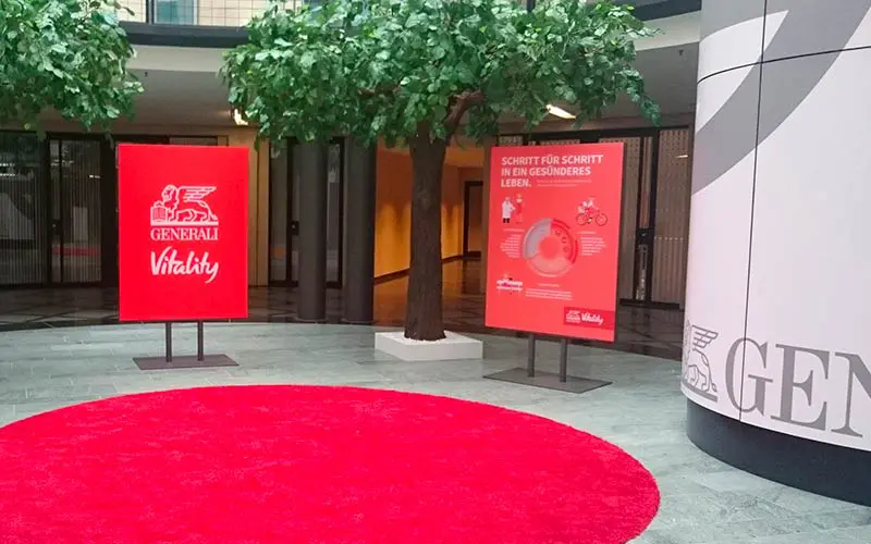 sonderbau beidseitiger aufsteller bedruckt framelessrahmendruck textildruck