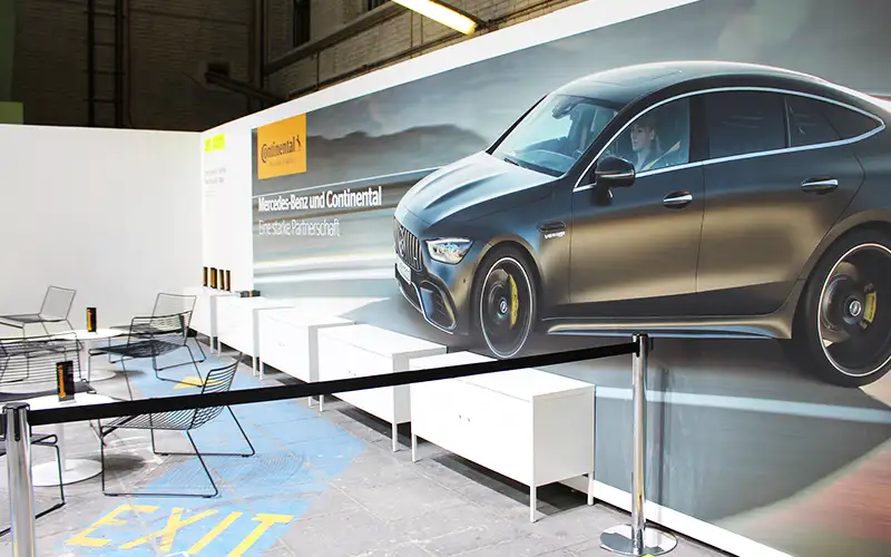 aufsteller plattendruck wanddruck messe foliendruck folierung montage